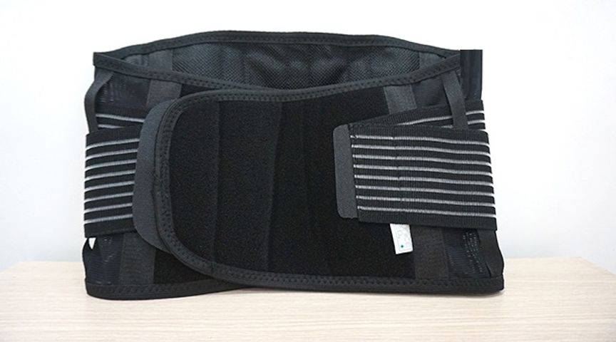 Đai lưng hỗ trợ cột sống Eunice Med CPO-6211 - Giảm đau lưng, hỗ trợ tư thế, thiết kế thoáng nhẹ, dùng khi chơi thể thao và sinh hoạt hàng ngày.