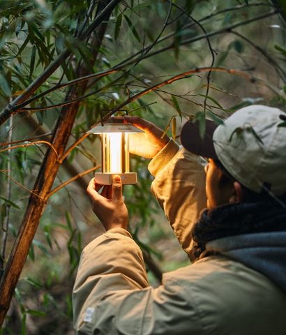 Đèn Bão Treo Lều Nhỏ Gọn Naturehike CNH22DQ009 - Đèn LED Sạc USB Chống Nước, Sáng Từ 5-125LM, Thời Gian Sử Dụng Lên Đến 160 Giờ