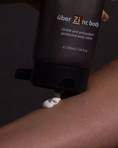Kem Chống Nắng Body Phổ Rộng Synergie Skin UberZinc Body 200ml - Bảo Vệ Da Tối Ưu, Không Nhờn, Phù Hợp Mọi Loại Da