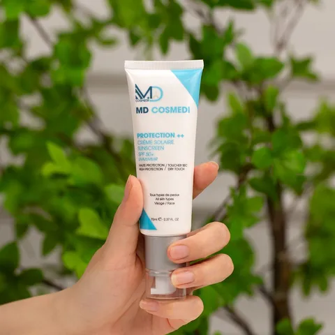 Kem Chống Nắng MD Cosmedi Creme Solaire SPF 50+ - Bảo Vệ Da, Kiềm Dầu, Nâng Tone, Phù Hợp Mọi Loại Da, Không Bóng Nhờn, Bết Dính