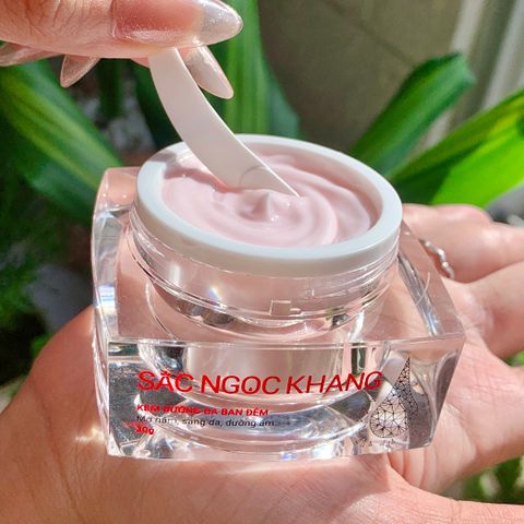 Kem dưỡng đêm mờ nám, sáng da Sắc Ngọc Khang
