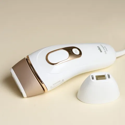 BRAUN Silk.expert Pro5最終値下！BRAUN Silk-expert Pro5 光美容器 