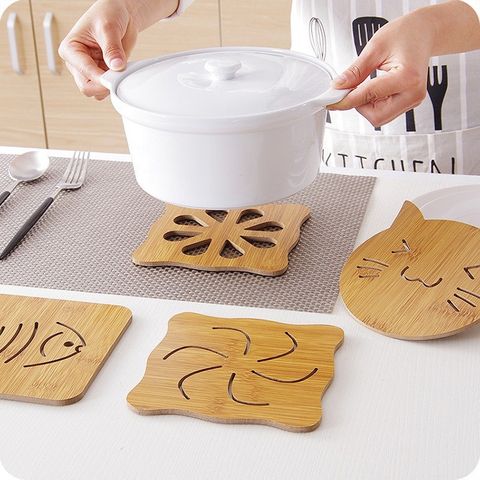 Combo 6 Miếng Lót Xoong Nồi Gỗ 14.5cm x 14.5cm - Bảo Vệ Bàn, Thiết Kế Thân Thiện Môi Trường cho Gian Bếp Thêm Sang Trọng