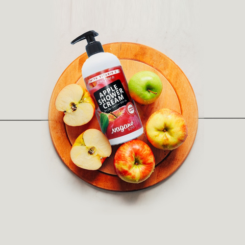 Sữa Tắm Hương Táo Nagano 250ml - Dưỡng Ẩm Da Mềm Mại Với Vitamin E - Sản Phẩm Chăm Sóc Cơ Thể Xịn Sò