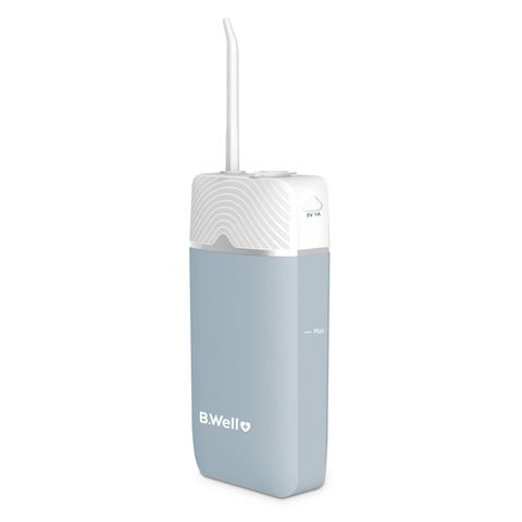 Máy tăm nước B.Well Swiss Pro-913 - Thiết bị vệ sinh răng miệng cầm tay, hỗ trợ hiệu quả, nhỏ gọn, đa chế độ sạc USB tiện lợi.