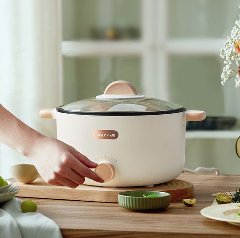 Nồi điện đa năng Bear DRG-D30T3 800W - Nấu Lẩu, Chiên, Xào, Luộc - Dung tích 3L, 2 Mức Nhiệt Điều Chỉnh, Lớp Chống Dính Cao Cấp