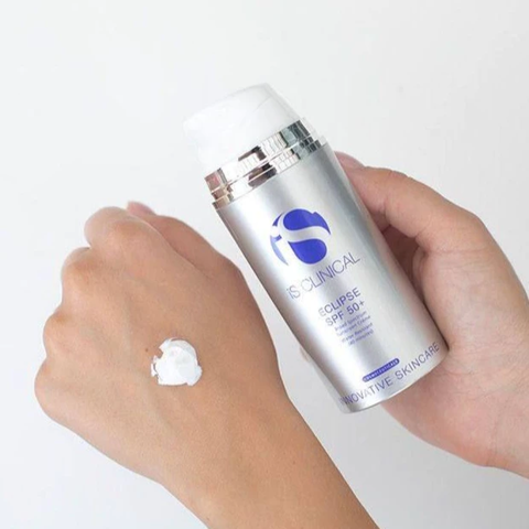 Kem Chống Nắng Không Màu iS Clinical Eclipse SPF 50+ - Bảo Vệ Da Tối Đa, Chống Nước Lên Đến 40 Phút, Phù Hợp Mọi Loại Da