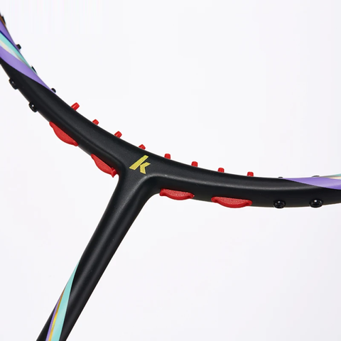 Vợt cầu lông Kawasaki Super Light L5 Carbon - Thiết kế siêu nhẹ 76g, linh hoạt cho người chơi tấn công nhanh, chất lượng cao cấp.