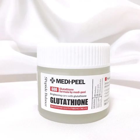 Kem Dưỡng Trắng Da Medi-Peel Bio-Intense - Chất Kem Mỏng Nhẹ Dưỡng Ẩm, Làm Mờ Nếp Nhăn và Đốm Nâu, Xuất Xứ Hàn Quốc 50gr