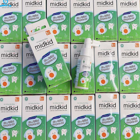 Xịt Chống Sâu Răng Midkid 30ml - Giải Pháp Diệt Khuẩn Bảo Vệ Răng Miệng Cho Bé Từ 1-6 Tuổi, Giảm Mảng Bám, Tái Tạo Men Răng