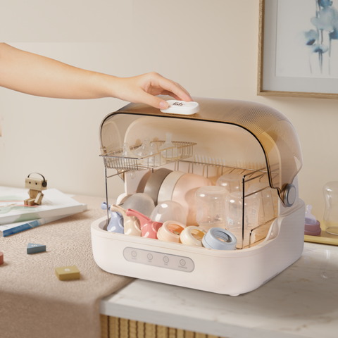 Máy úp bình sữa Fatzbaby Tidy 6 FB4616ZH - Tiệt trùng UVC, sấy khô, bảo quản 72 giờ, dung tích 16L, tiện lợi cho mẹ và bé.