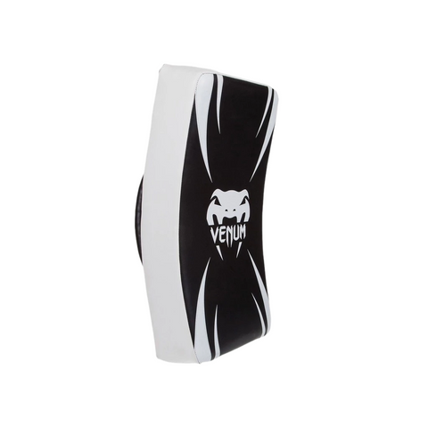 Đệm Đấm Đá Tập Luyện Venum Absolute Long Kick Shield Đen/Bạc - Dụng Cụ MMA, Muay Thái Chất Lượng Cao, Thiết Kế An Toàn
