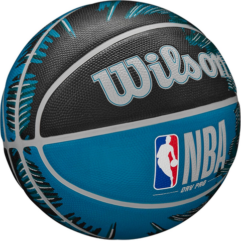 Quả bóng rổ Wilson NBA DRV Pro Streak WZ3012502XB7 - Bóng Chơi Ngoài Trời Chất Lượng Cao với Vỏ Bọc Tackskin Bám Tốt, Size 7