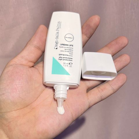 Kem Chống Nắng Diego Dalla Palma Daily Protective Fluid SPF50 PA++++ - Bảo Vệ Da, Ngăn Ngừa Lão Hóa, Duy Trì Độ Ẩm, Lớp Mỏng Nhẹ, Cho Mọi Loại Da