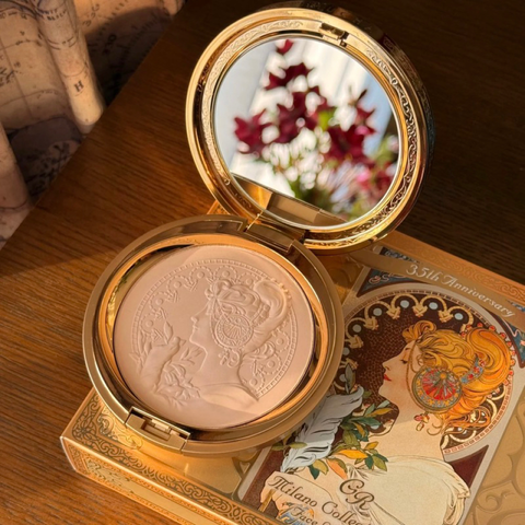 Phấn phủ dạng nén Kanebo Milano Collection Face Up Power - Phấn trang điểm mềm mịn, che phủ hoàn hảo, công nghệ kiềm dầu 24 giờ