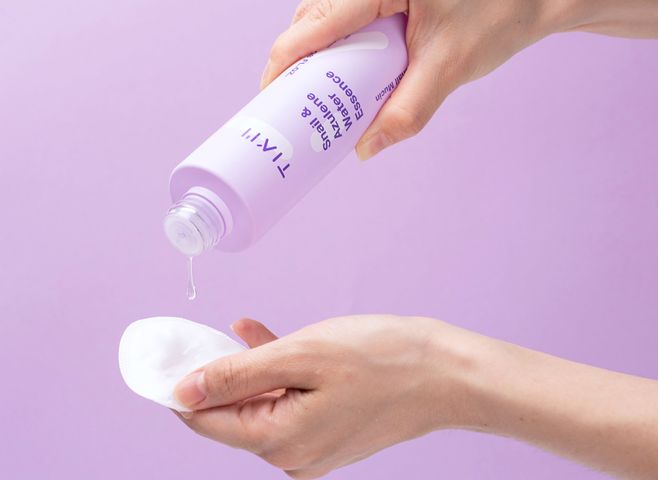 Tinh chất ốc sên Tiam Snail & Azulene Essence 180ml - Serum làm dịu và phục hồi da nhạy cảm, cấp ẩm tự nhiên hiệu quả