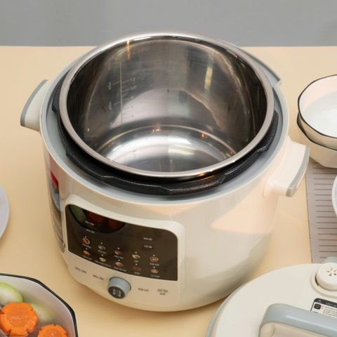 Nồi áp suất điện Kalpen P5 - Dung tích 6L, inox cao cấp, nấu tự động thông minh, chế độ hầm xương, nấu cháo, giữ ấm tiện lợi