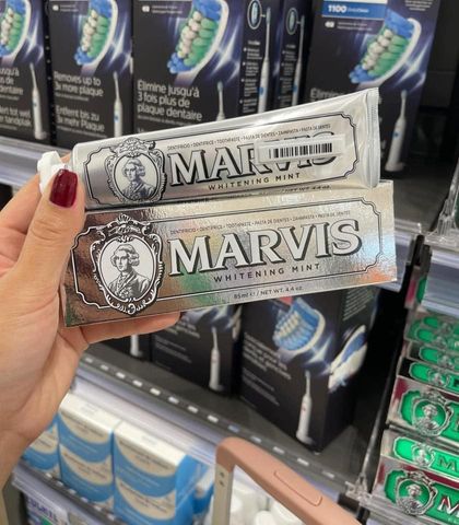 Kem Đánh Răng Ý Marvis Classic 85ml - Sản Phẩm Chăm Sóc Răng Miệng Cao Cấp, Giúp Răng Trắng Sáng, Hơi Thở Thơm Mát