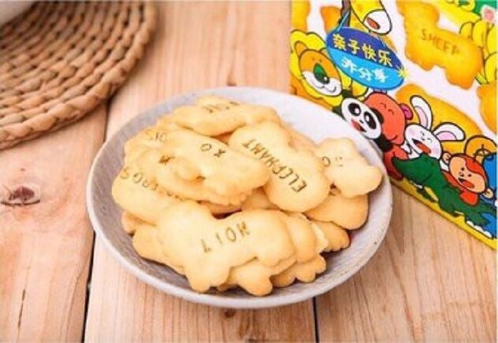 Bánh quy DHA Ginbis Hình Thú 27g x 6 gói - Đỏ - vị Sushi