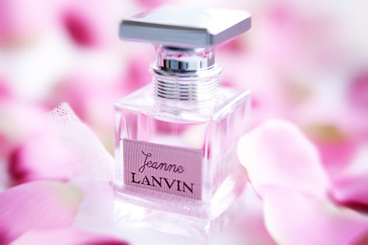 Nước hoa Jeanne Lanvin - Hương hoa cỏ trái cây nhẹ nhàng, tươi mát, nữ tính, hoàn hảo cho mùa xuân hè - Chiết 10ml và Full 50ml
