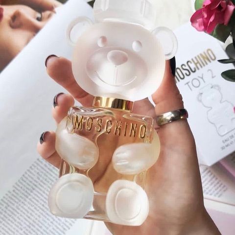 Nước hoa Moschino Toy 2 - Hương Hoa Cỏ Ngọt Ngào, Thanh Mát - Lựa Chọn Tuyệt Vời Cho Mùa Hè Nóng Bức