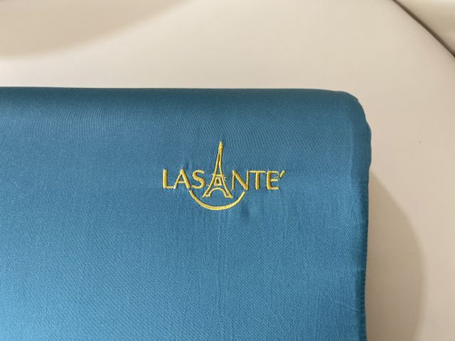 Gối cao su tự nhiên Lasante Pháp