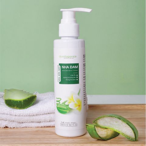 Sữa Rửa Mặt Lô Hội Dưỡng Ẩm, Làm Sạch Dịu Nhẹ Milaganics 135ml