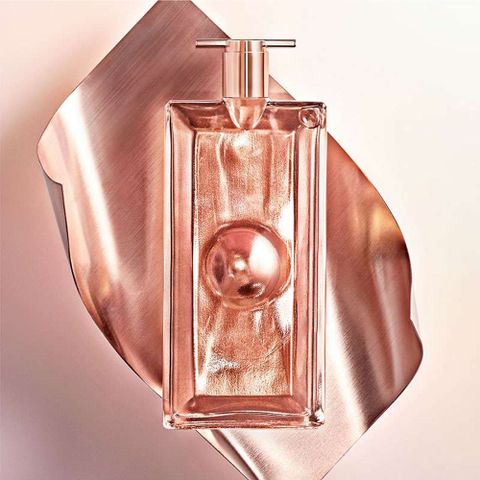 Nước hoa nữ Lancome Idôle L intense sang trọng