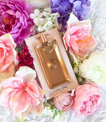 Nước hoa nữ Lancome Idôle L intense sang trọng