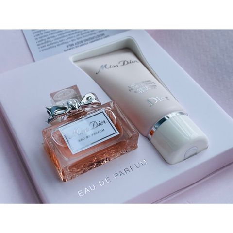 Set nước hoa và lotion milk miss dior blooming bouquet 5ml 20ml