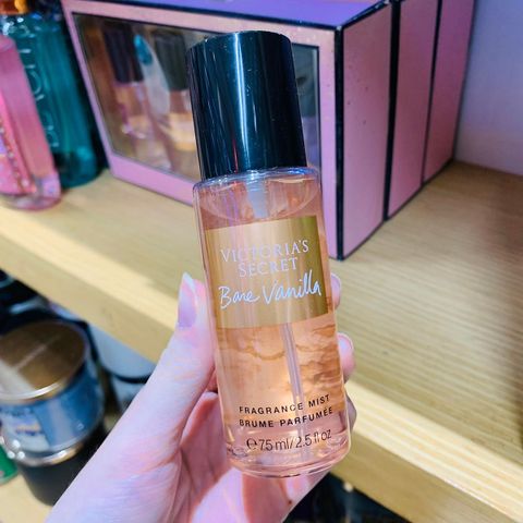 Xịt thơm toàn thân victoria’s secret bare vannilla 75ml