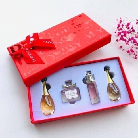 Set Nước hoa mini Di-or 4 chai x 5ml - phiên bản hộp đỏ love for you