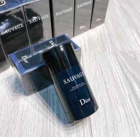 Lăn khử mùi nước hoa nam Dior Sauvage Stick Deodorant 75ml - Giữ thơm suốt 24 giờ, không bết dính, hương Bergamot nam tính.