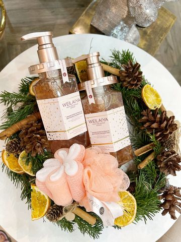 Sữa tắm trắng da damask weilaiya grand rose extracts whitening 450ml