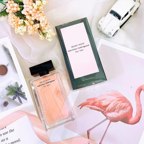 Nước hoa nữ Narciso Rodriguez Musc Noir EDP - Hương thơm quyến rũ và bí ẩn cho phái đẹp, lưu hương lâu đến 12 giờ