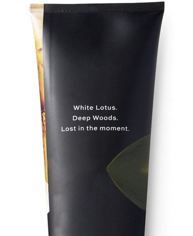 Dưỡng thể nước hoa victoria secret lotus desire 236ml