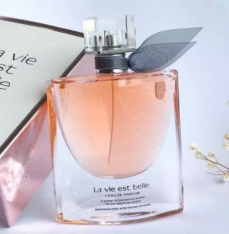 Giftset nước hoa Lancome sữa dưỡng thể mascara phiên bản giới hạn