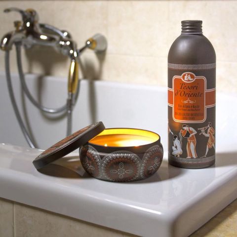 Sữa Tắm Nước Hoa Tesori d'Oriente Hoa Sen 500ml - Dưỡng Ẩm, Chống Oxy Hóa, Hương Thơm Lưu Lại Đến 8 Giờ