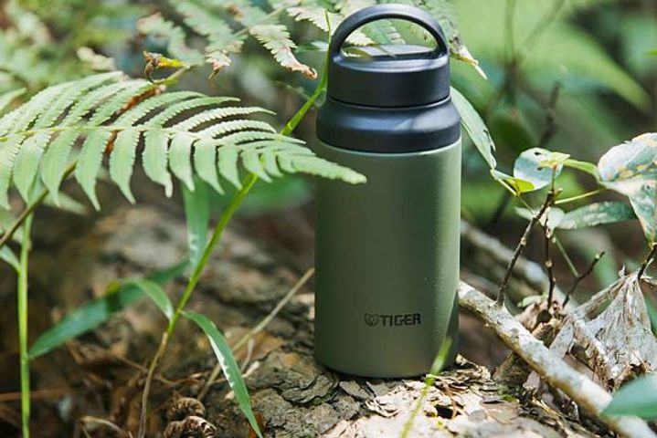 Bình Giữ Nhiệt Tiger MCZ-S040 400ml - Nắp Vặn Sang Trọng, Thể Thao, Chống Bám Bẩn, Khử Mùi, Gọn Nhẹ, Duy Trì Nhiệt Độ Lâu Dài