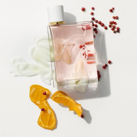 Nước hoa nữ Burberry Her Blossom EDT 2019 - Hương Hoa Mẫu Đơn, Cam Quýt - Phong Cách Thanh Lịch, Dịu Dàng, Quà Tặng Hấp Dẫn