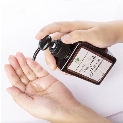 Dung dịch vệ sinh phụ nữ giúp thơm tho vùng kín Wonmom (150 ml)