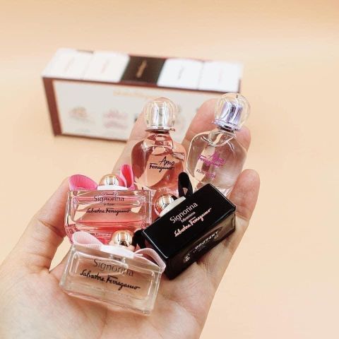 Set Quà Tặng Nước Hoa Nữ Salvatore Mini 5 Mùi