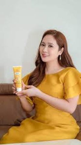 Sữa Rửa Mặt Collagen X3 tinh chất Nghệ Mật Ong Đông Anh tuýp 100Ml