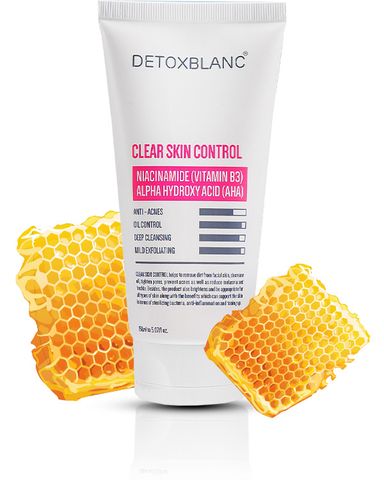 Sữa Rửa Mặt Sinh Học Đa Năng Detox Blanc 150Ml