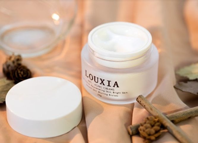 Kem Louxia hộp 30g Giúp Da Căng Mịn, Giảm Nếp Nhăn