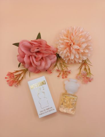 Nước hoa nữ Moschino Toy 2 EDP trẻ trung cuốn hút