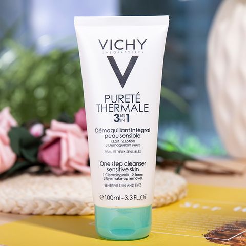 Sữa Rửa Mặt VICHY Purete Thermal 3in1 One Step Cleanser 200mL