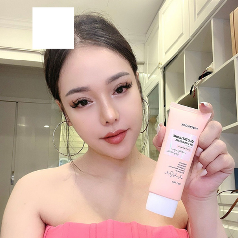 Kem Chống Nắng Dưỡng Trắng Da MoonLook Glutathione SPF 50+ PA+++ - Kem Chống Nắng Hàn Quốc Giúp Da Trắng Sáng, Kháng UV, Kiềm Dầu 50gr