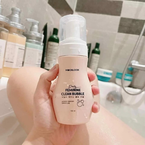 Dung Dịch Vệ Sinh Phụ Nữ Foam Quyến Rũ MoonLook Hàn Quốc 150ml - Giữ ẩm, Lưu hương Nước Hoa, Phù hợp cho Da Nhạy Cảm