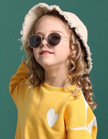 Kính râm cho trẻ em hàng chính hãng nội địa Mỹ xách tay